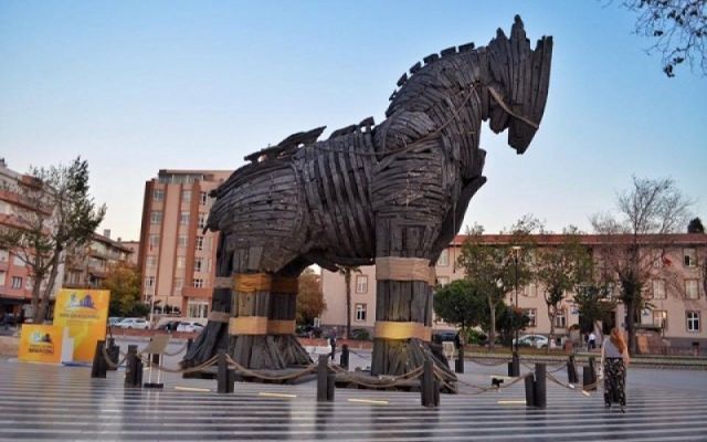 ���� ������ � ������ - ��������� ����� Parion 5 * �� �����