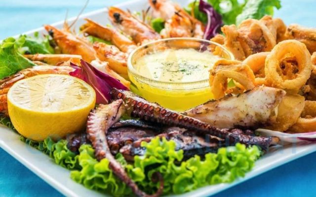 Гръцки ресторант YAMAS